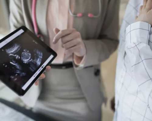 试管婴儿:一次移植多少个卵子?了解最佳数量及注意事项